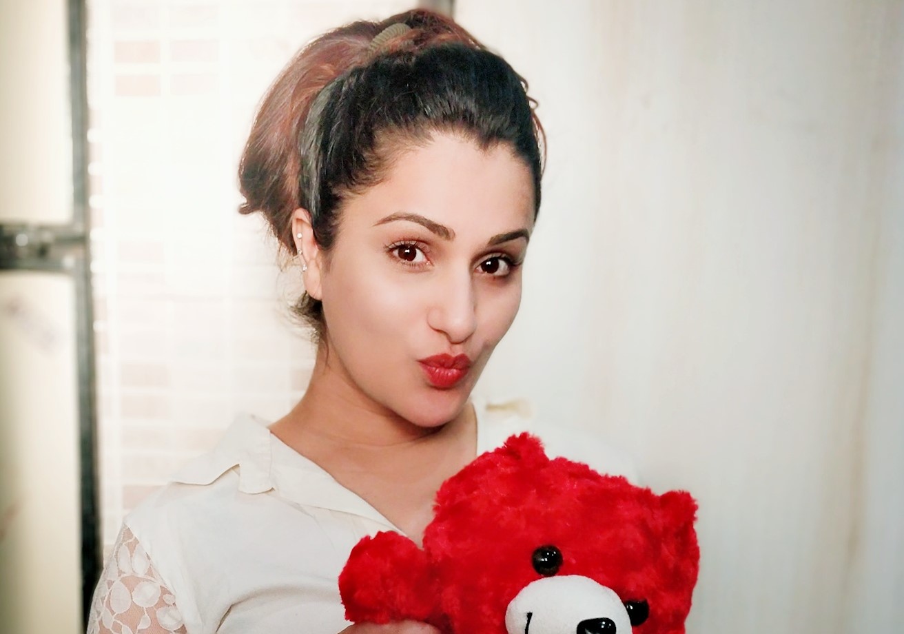 Secret fan makes Valentine’s Week special for Priyanka Negi