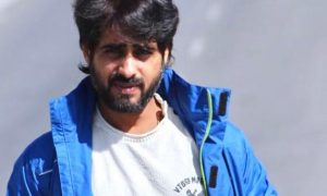 Actor Rajveer Singh heads his way from "Kashi to Kashmir"
