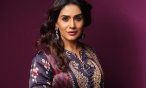 Sonali Kulkarni affirms India's originality in writing